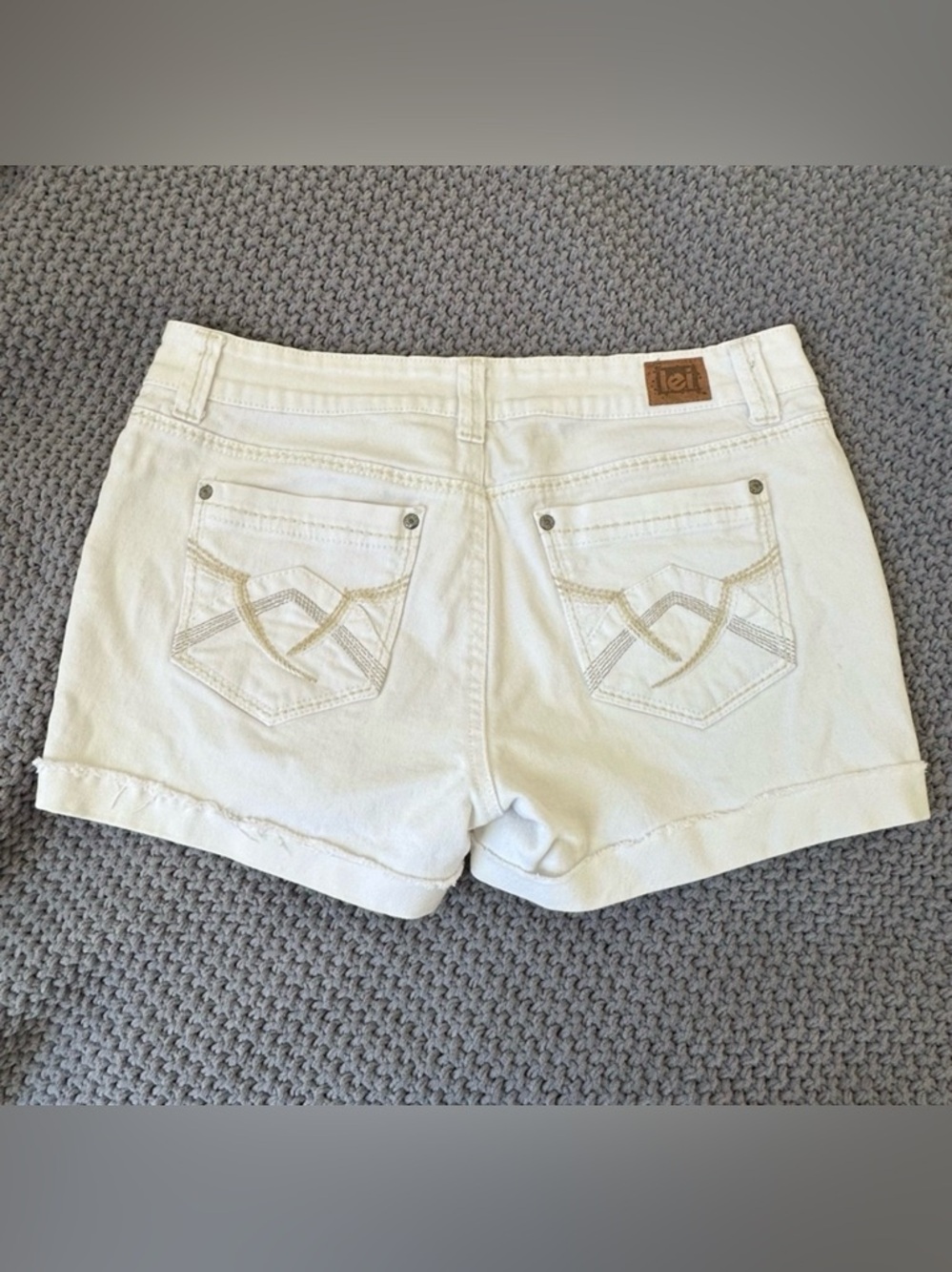LEI Women's White Denim Shorts Size: 11